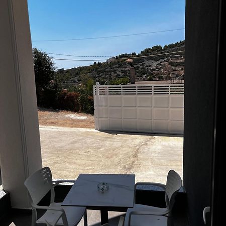 Noya Suites Sr Sarandë Exterior foto