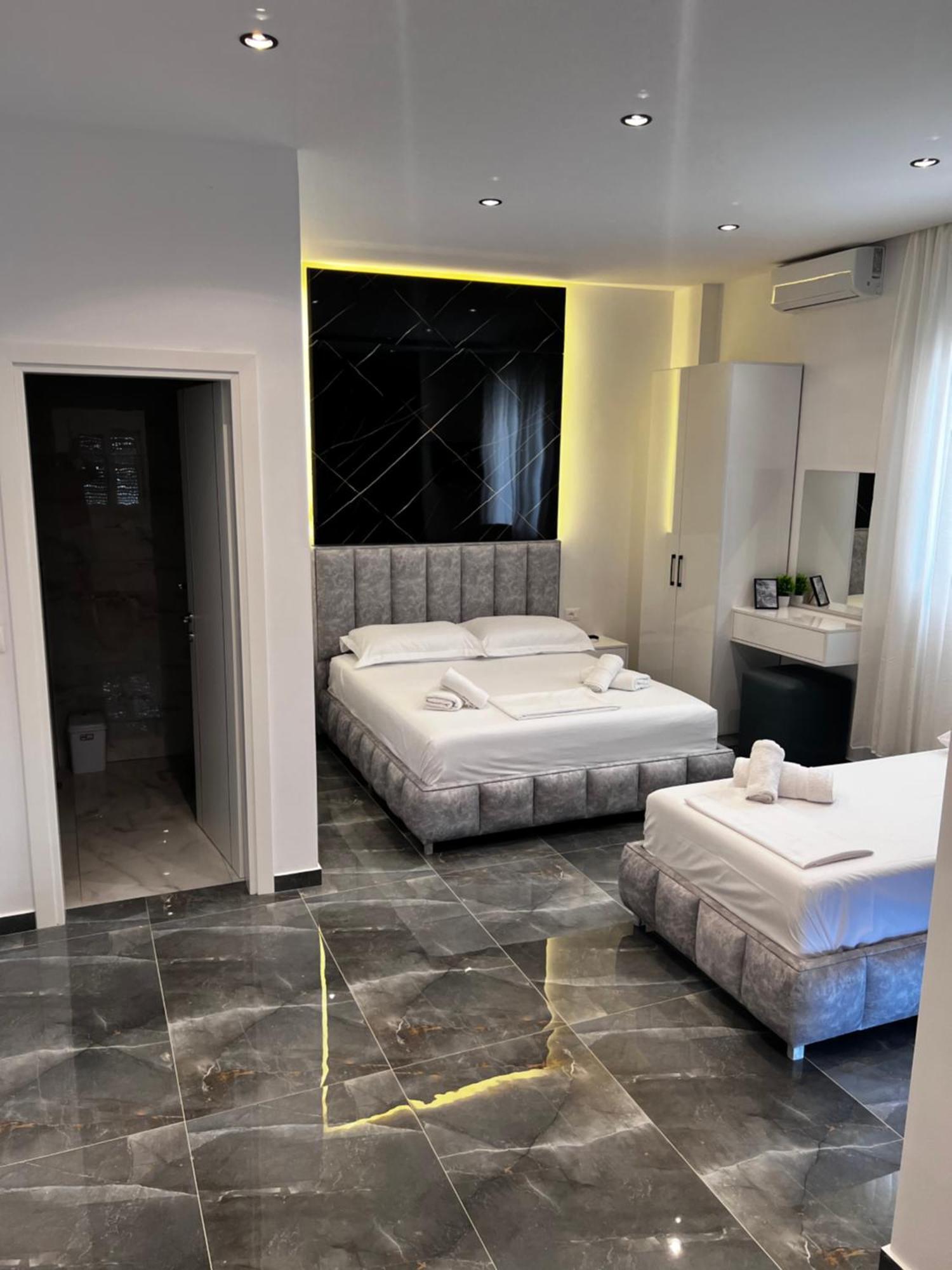 Noya Suites Sr Sarandë Exterior foto