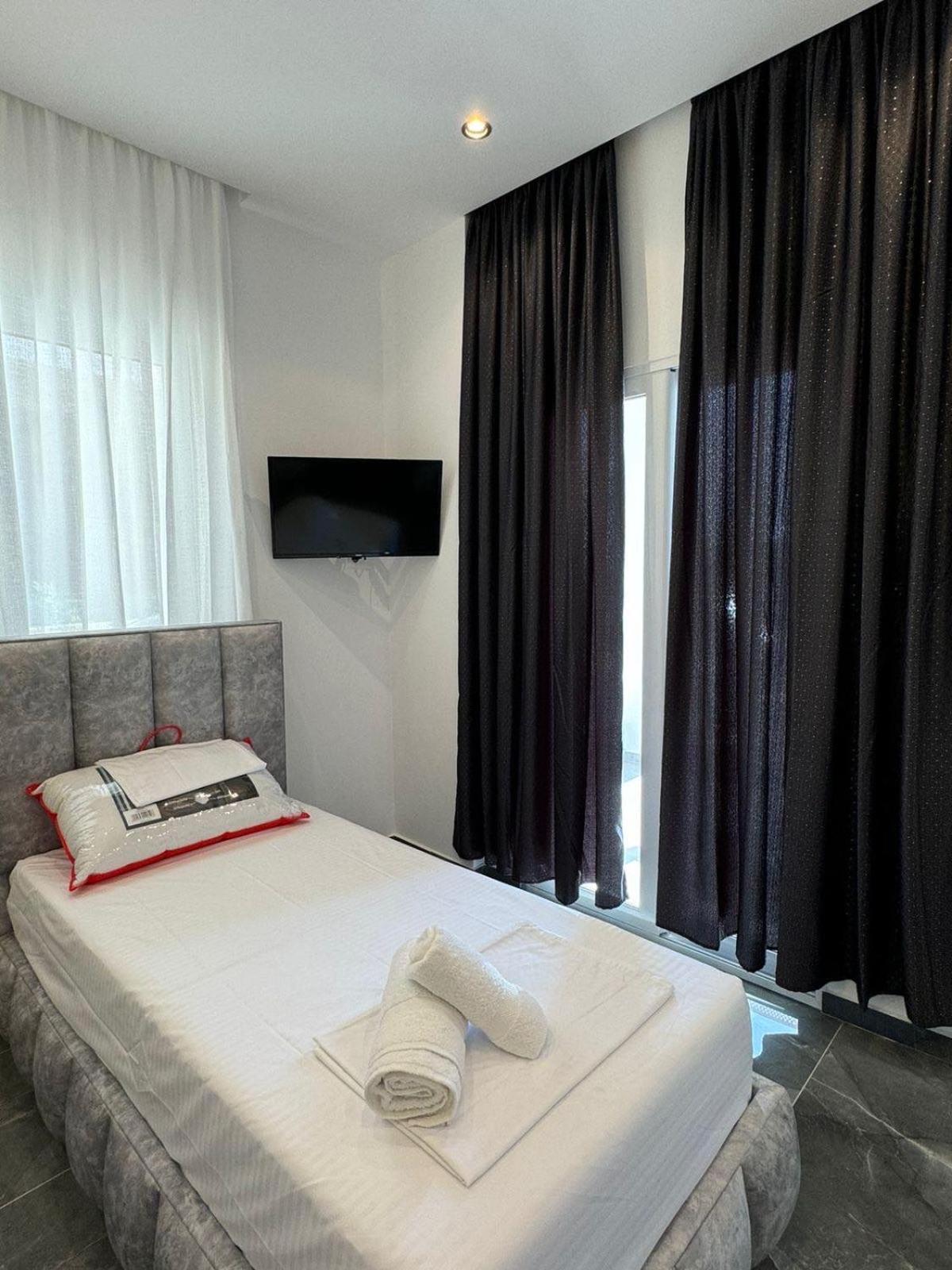 Noya Suites Sr Sarandë Exterior foto