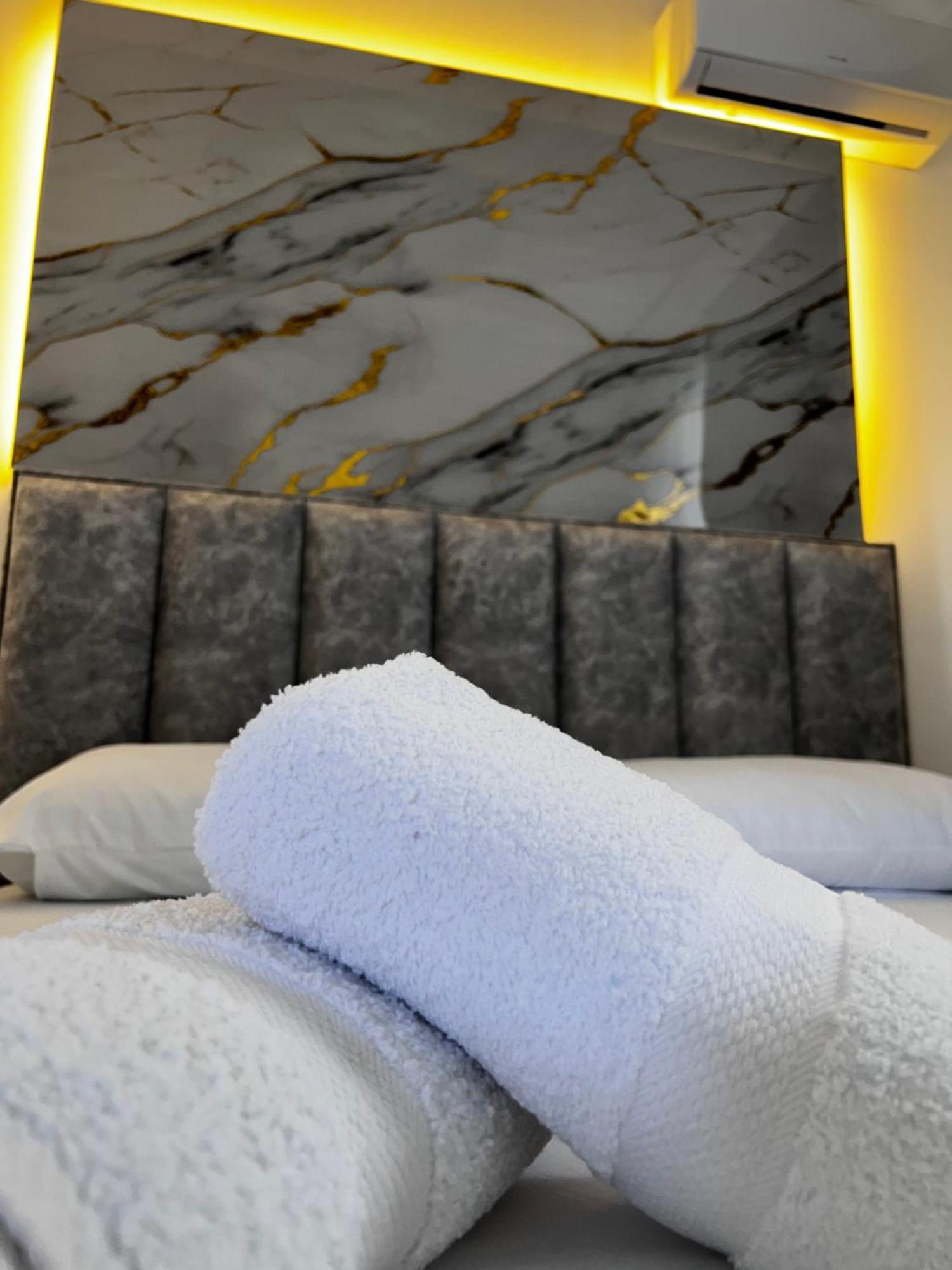 Noya Suites Sr Sarandë Exterior foto
