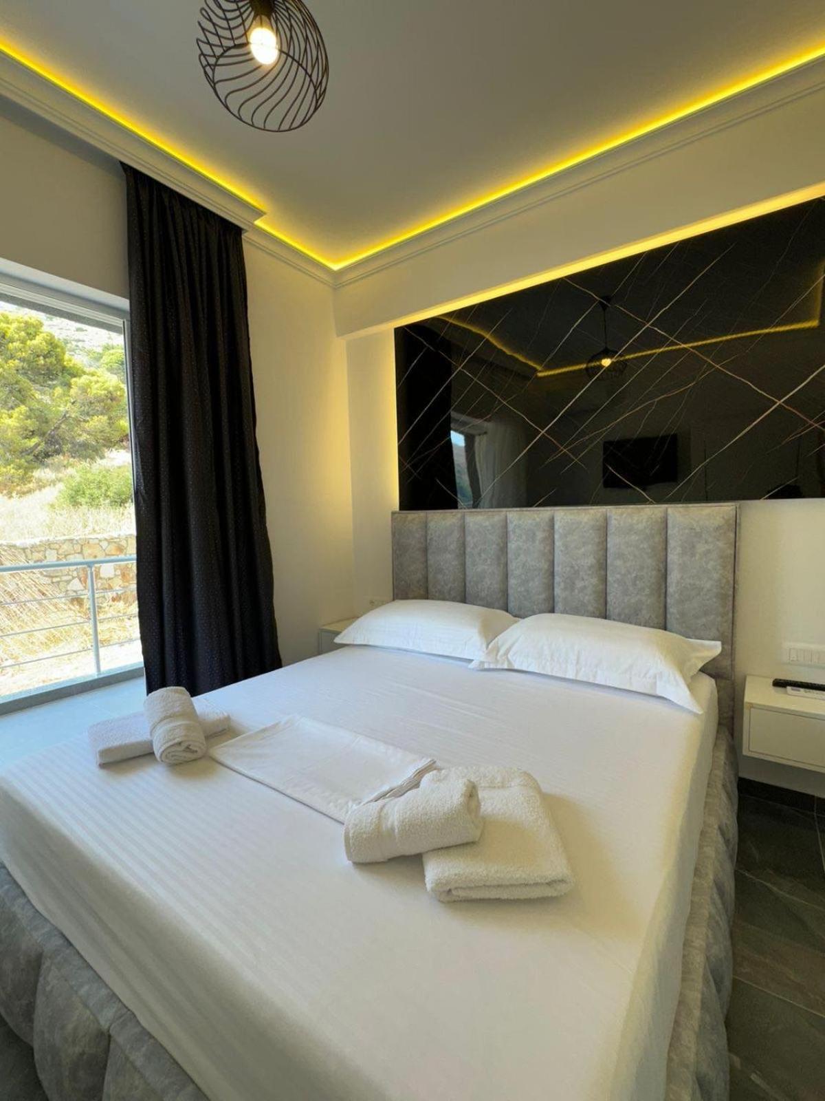 Noya Suites Sr Sarandë Exterior foto