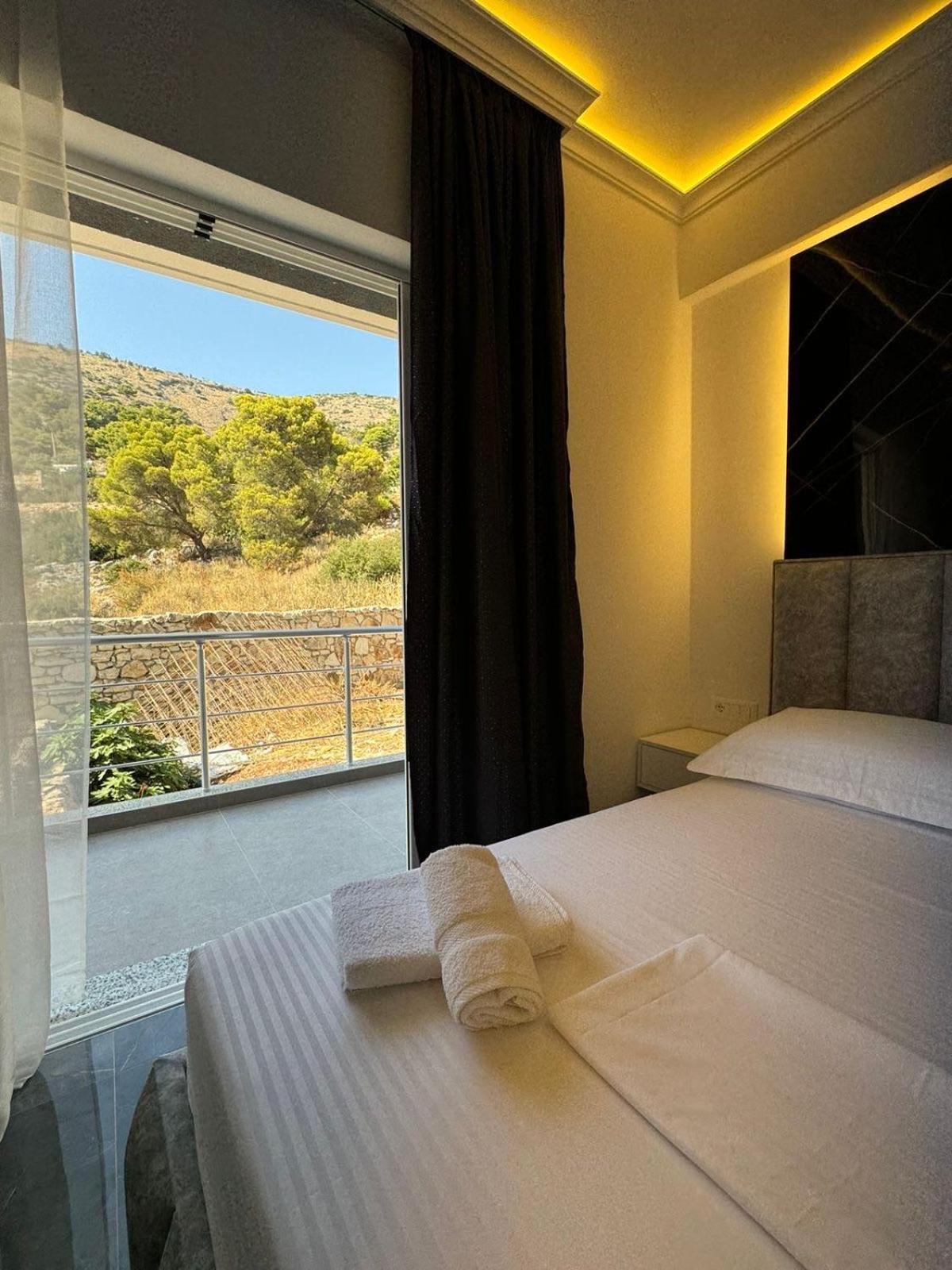 Noya Suites Sr Sarandë Exterior foto