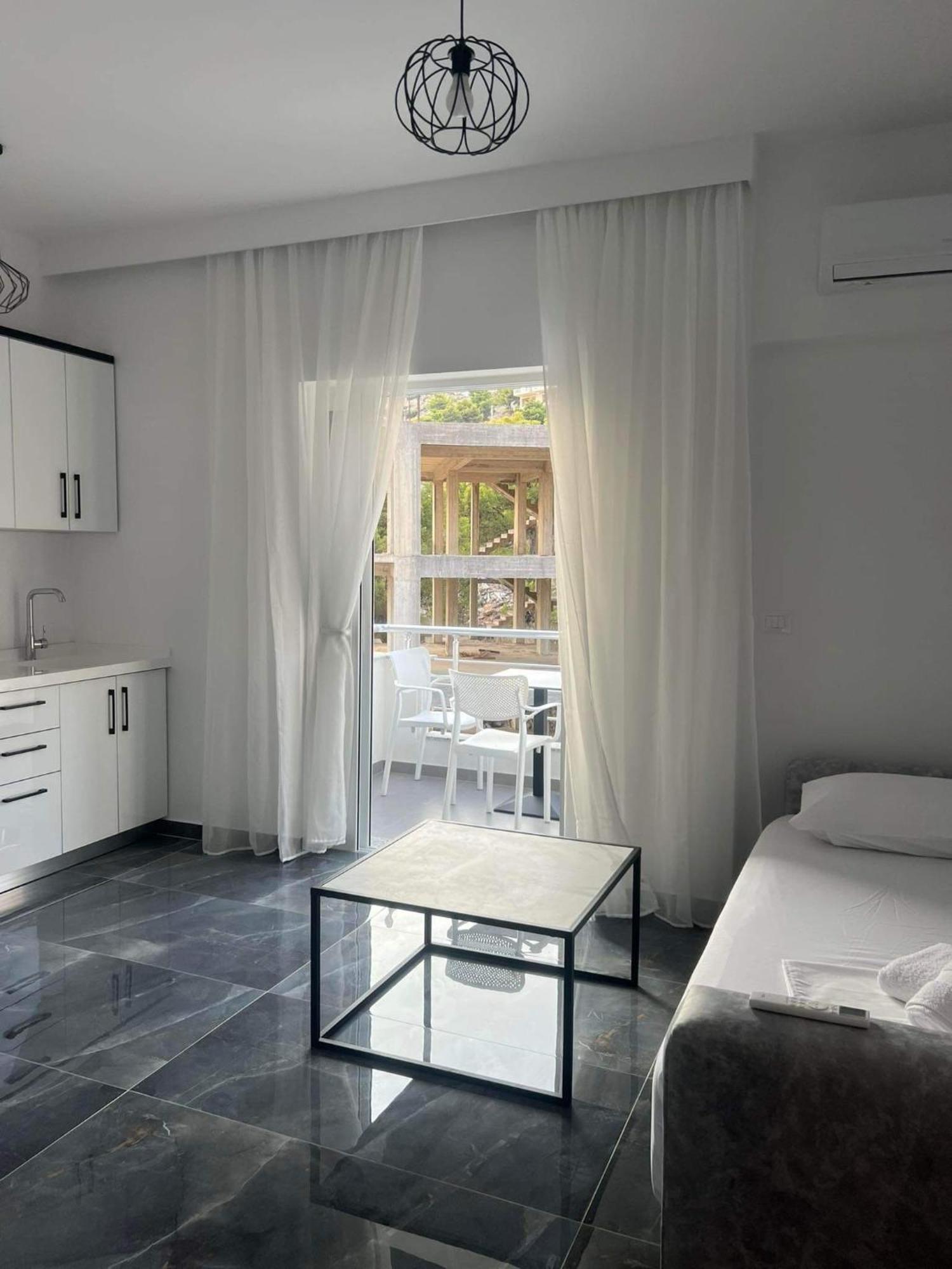 Noya Suites Sr Sarandë Exterior foto